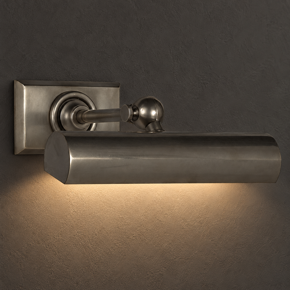 Cabinet Maker's Picture Light